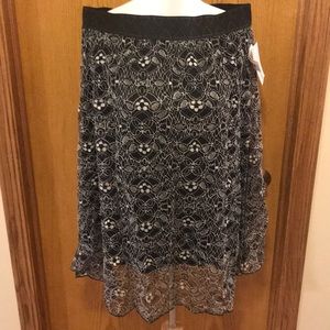 LuLaRoe Lola skirt